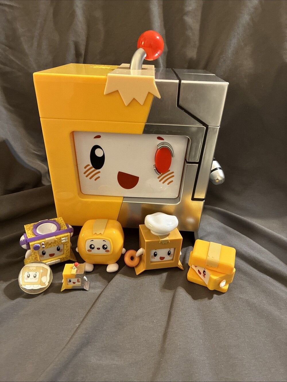 LankyBox CYBORG BOXY Exclusive GIANT Mystery Surprise With Assorted Mini Figs